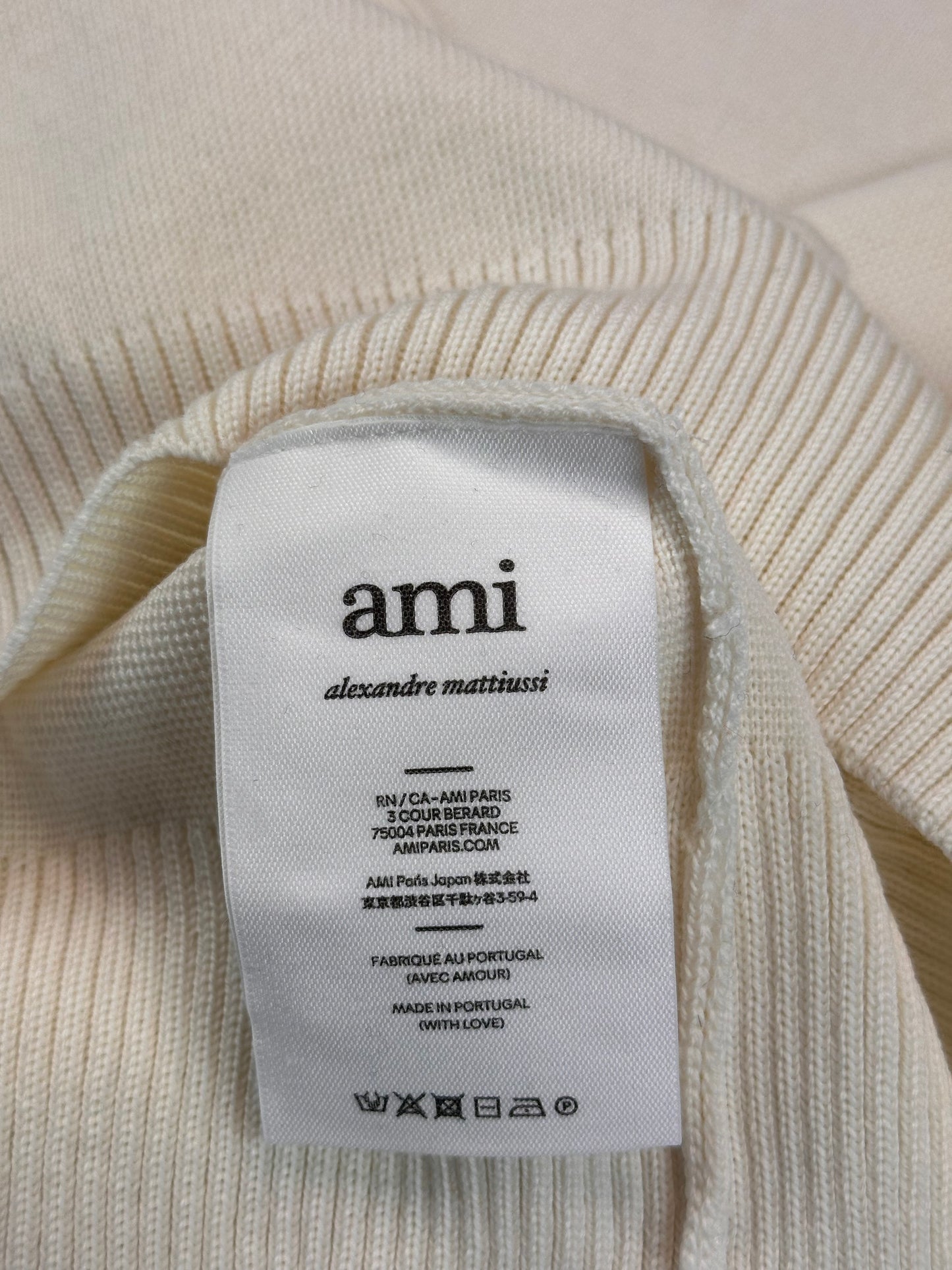 AMI Heart Turtleneck