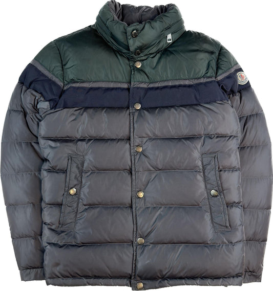 Moncler Goya