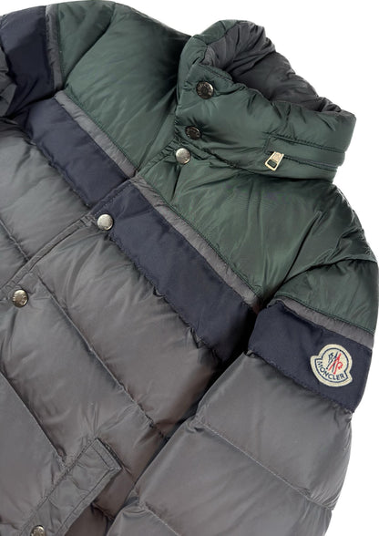 Moncler Goya