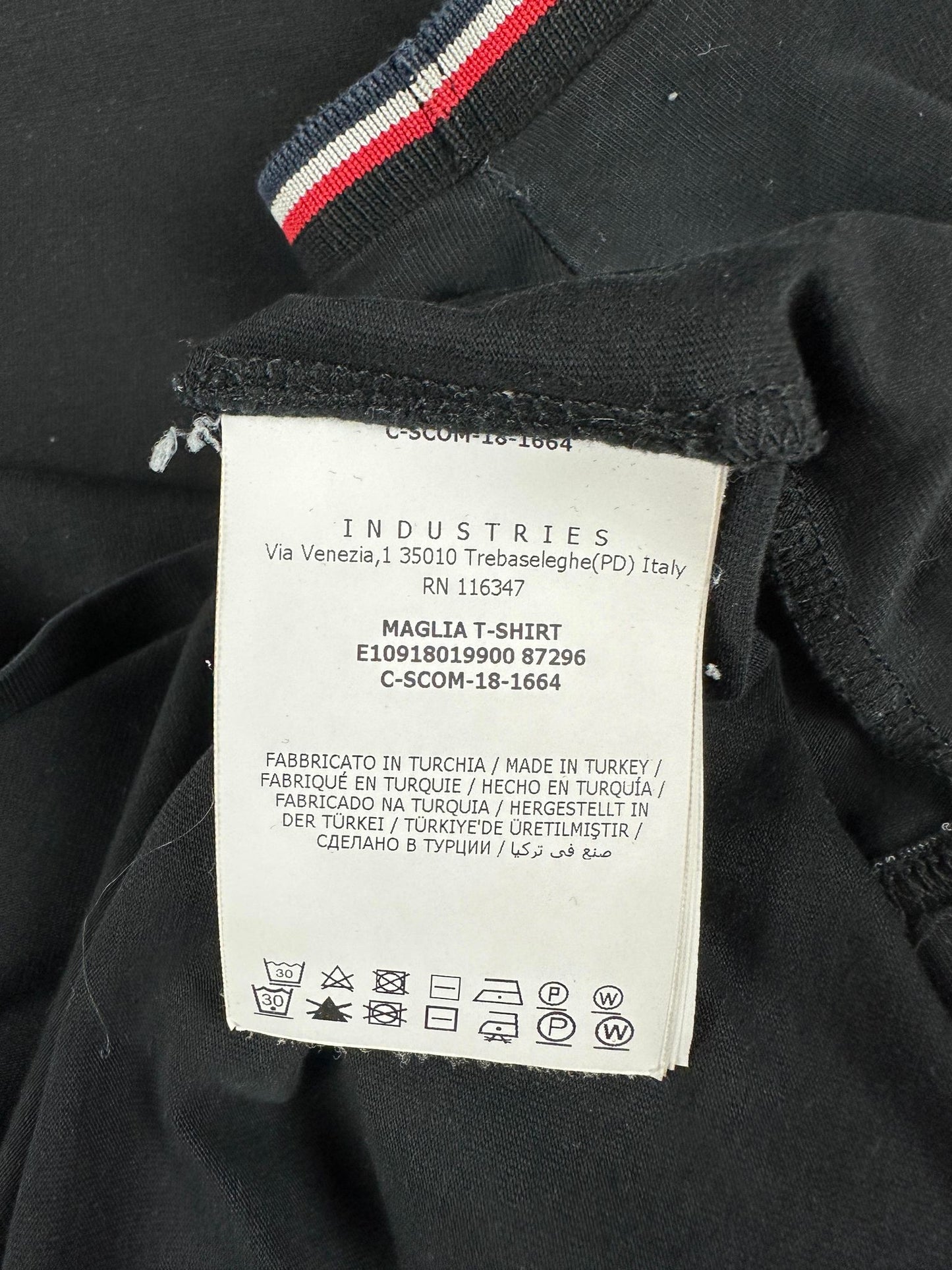 Moncler T-shirt