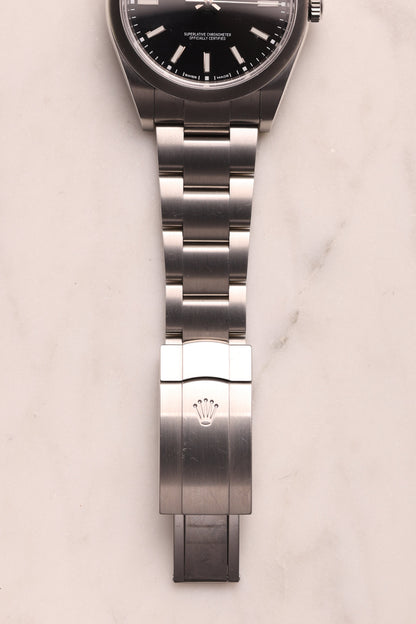 Rolex Oyster Perpetual 39 mm 114300