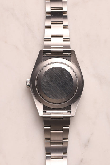 Rolex Oyster Perpetual 39 mm 114300