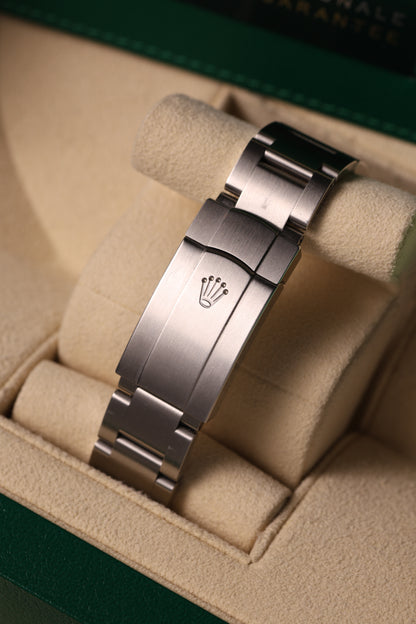 Rolex Oyster Perpetual 126000
