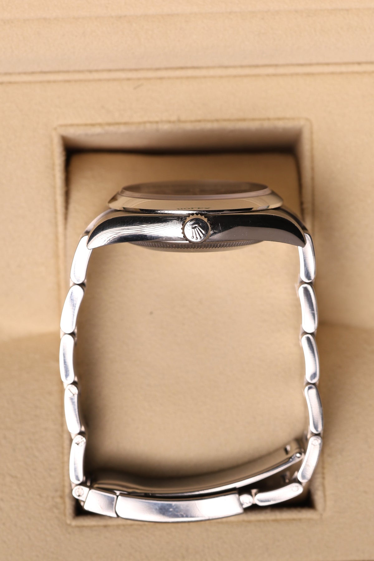 Rolex Oyster Perpetual 126000