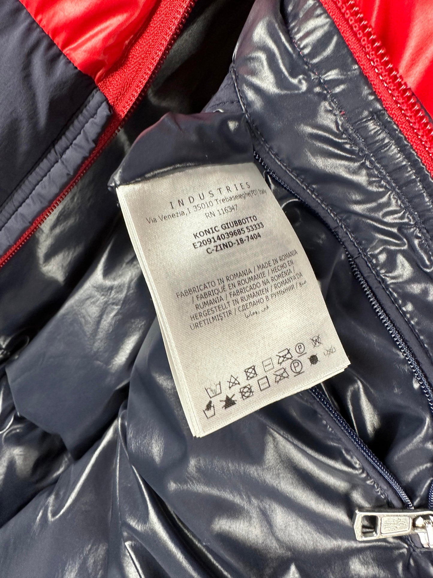 Moncler Konic